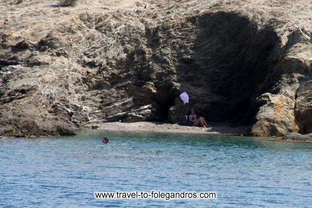  FOLEGANDROS PHOTO GALLERY - Latinaki beach by Ioannis Matrozos