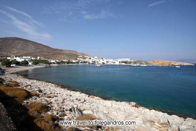 View of Kohlidia and Karavostasis FOLEGANDROS PHOTO GALLERY - Karavostastis Bay by Ioannis Matrozos